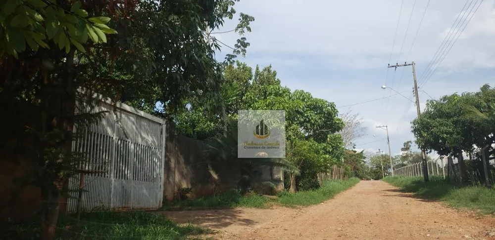 Chácara, 4 quartos, 3329 m² - Foto 1