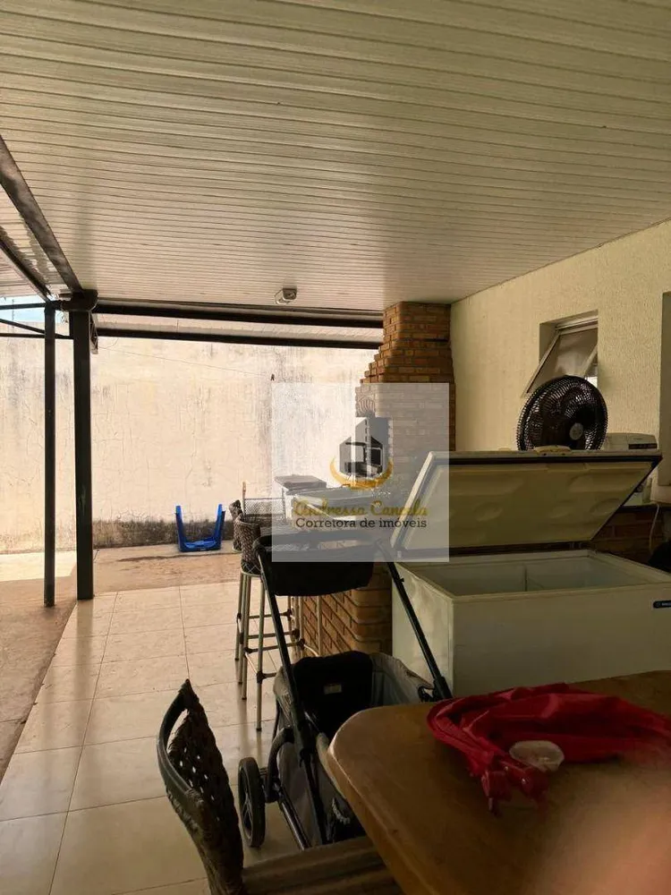 Casa, 3 quartos, 198 m² - Foto 3