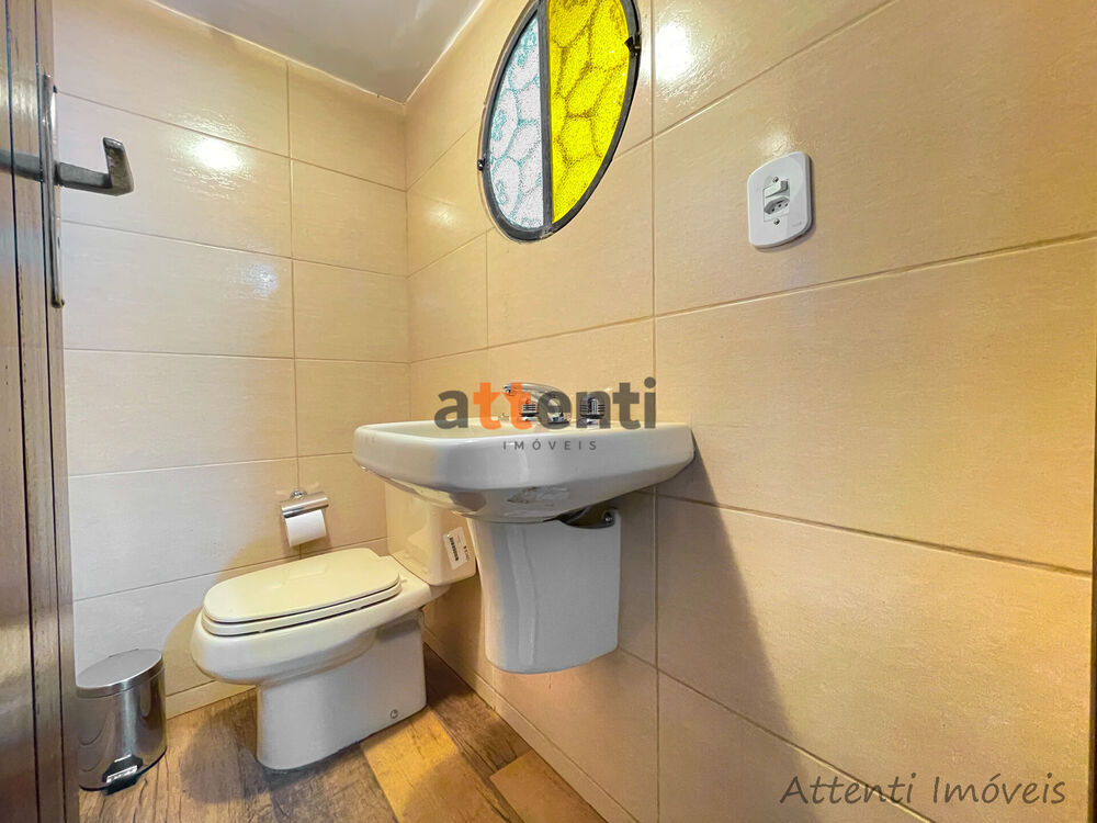 Casa à venda com 8 quartos, 500m² - Foto 6