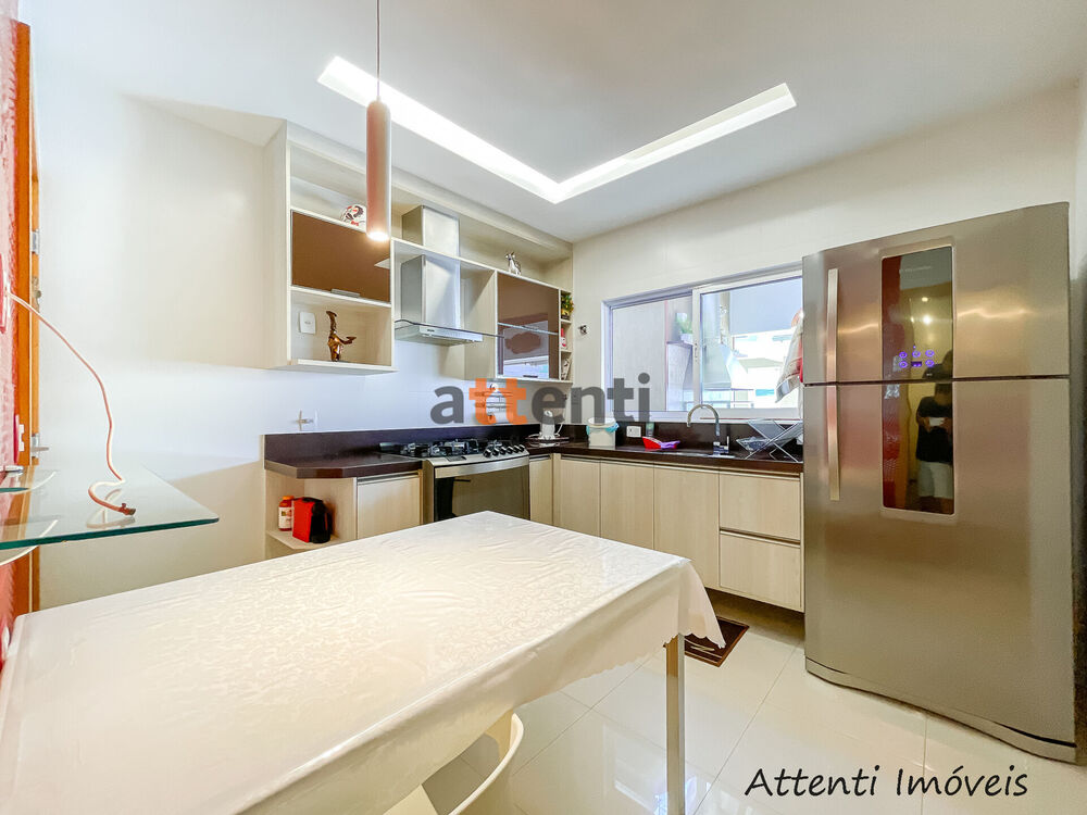 Casa, 4 quartos, 210 m² - Foto 12