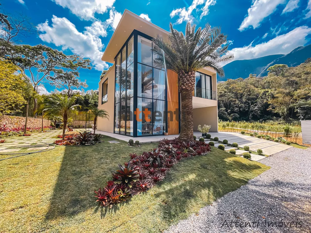 Casa, 4 quartos, 330 m² - Foto 1
