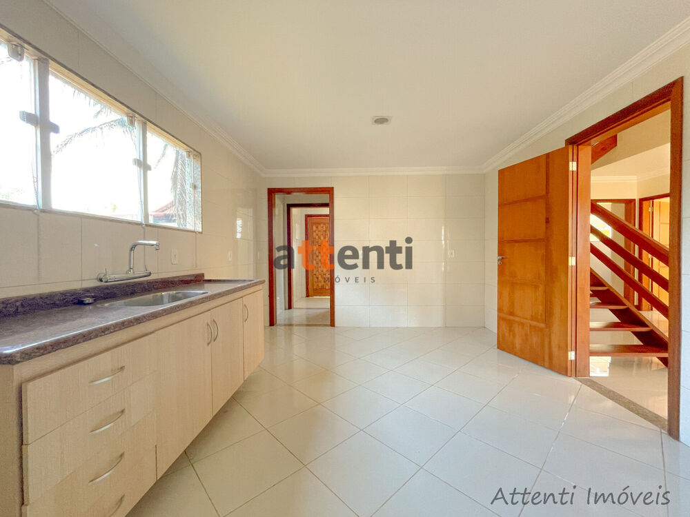 Casa, 4 quartos, 300 m² - Foto 18