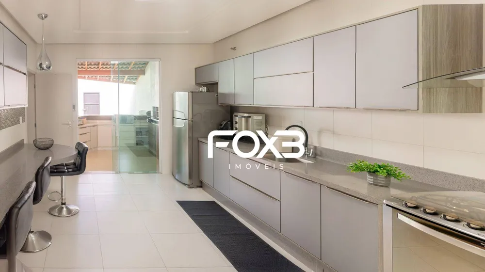 Casa, 3 quartos, 220 m² - Foto 7