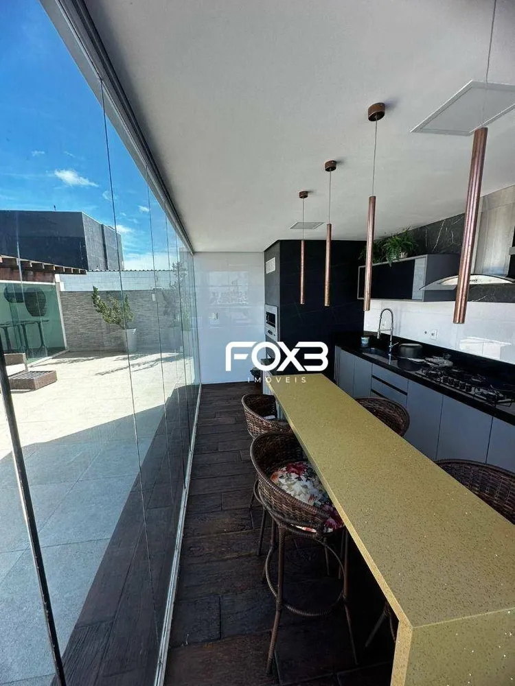 Cobertura, 3 quartos, 300 m² - Foto 4