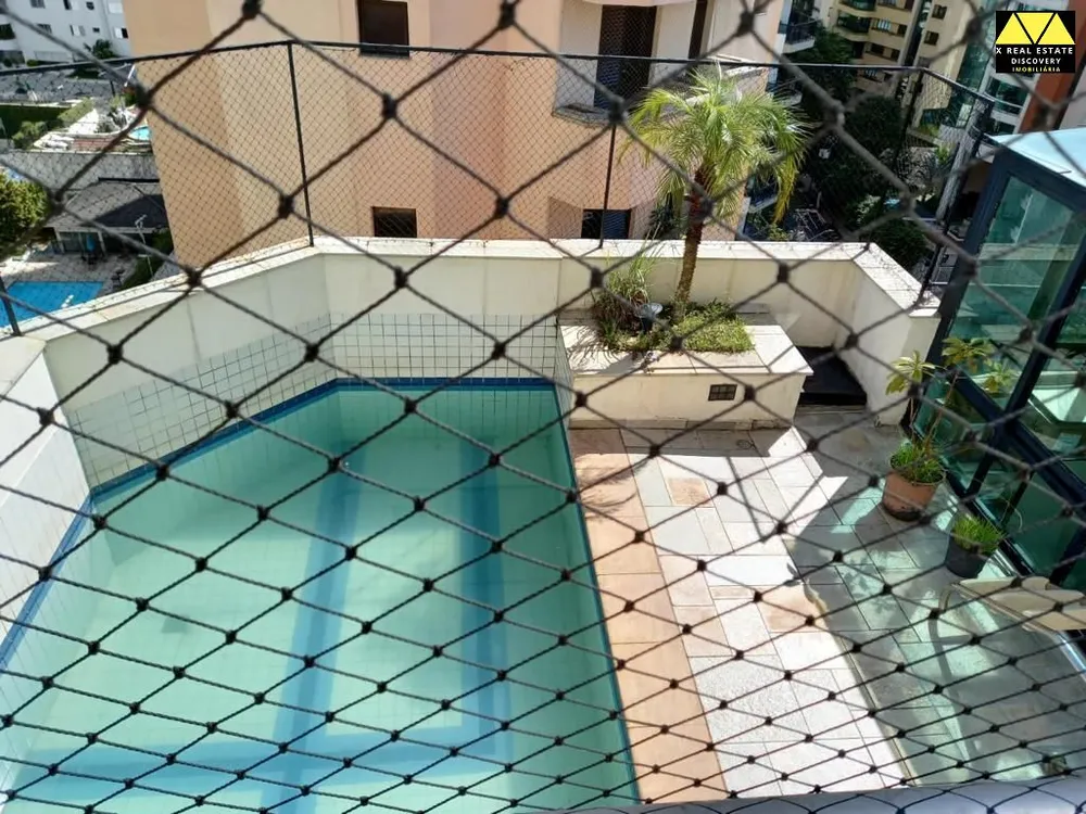 Cobertura, 3 quartos, 214 m² - Foto 2