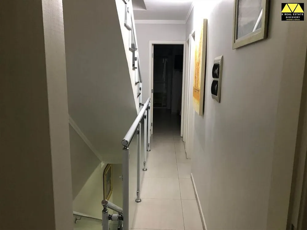 Casa, 3 quartos, 193 m² - Foto 1