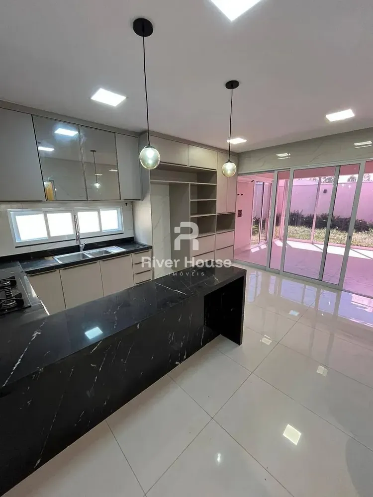 Casa, 3 quartos, 210 m² - Foto 4