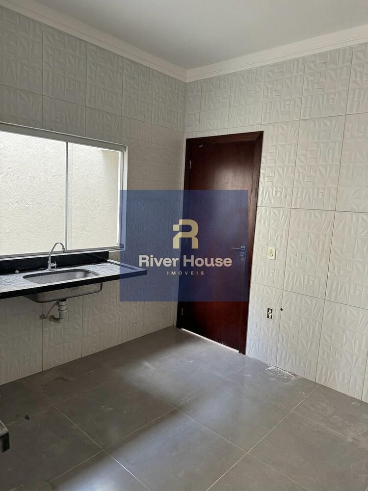Casa, 3 quartos, 124 m² - Foto 1