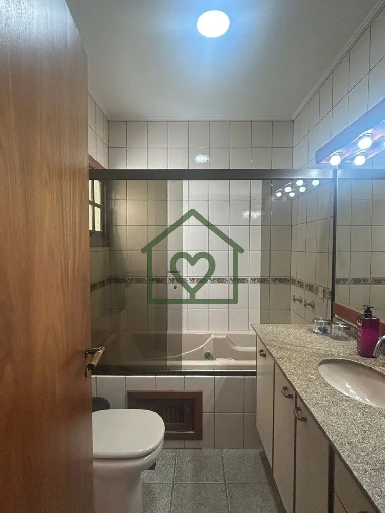 Casa, 3 quartos, 224 m² - Foto 8