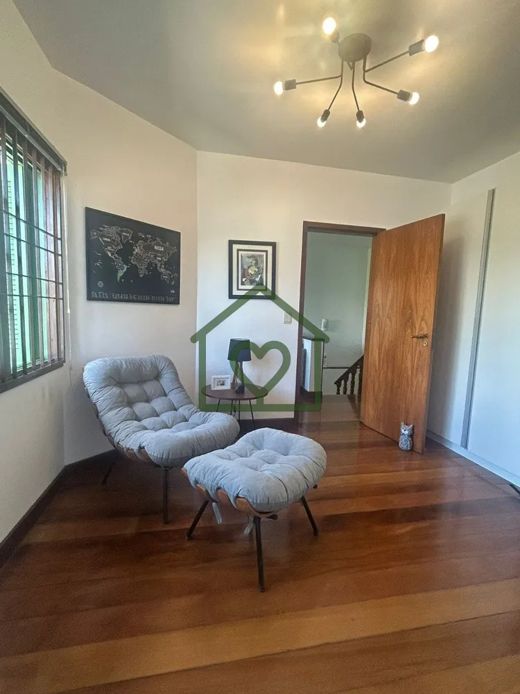 Casa, 3 quartos, 224 m² - Foto 2