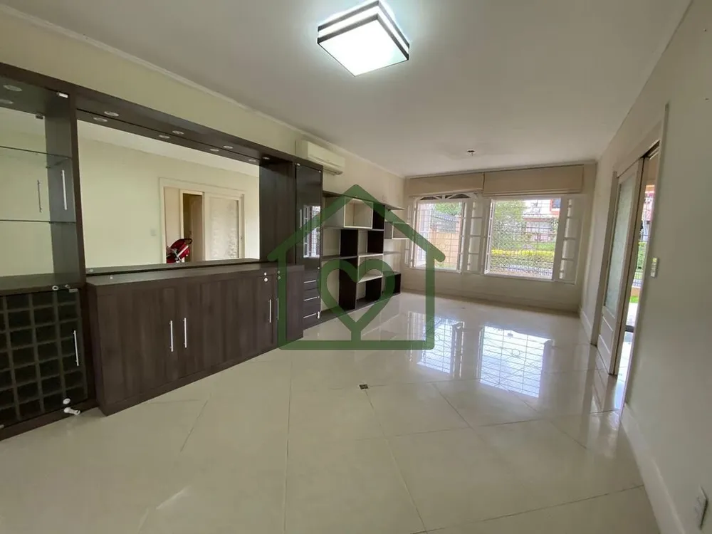 Casa, 4 quartos, 265 m² - Foto 2