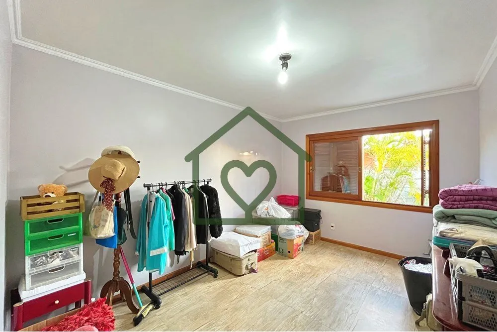 Casa, 3 quartos, 215 m² - Foto 3