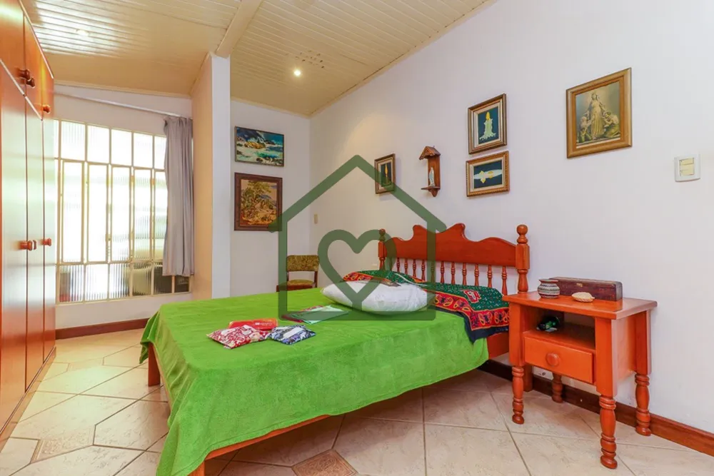 Casa, 3 quartos, 179 m² - Foto 2
