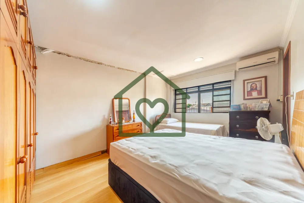 Casa, 4 quartos, 290 m² - Foto 2