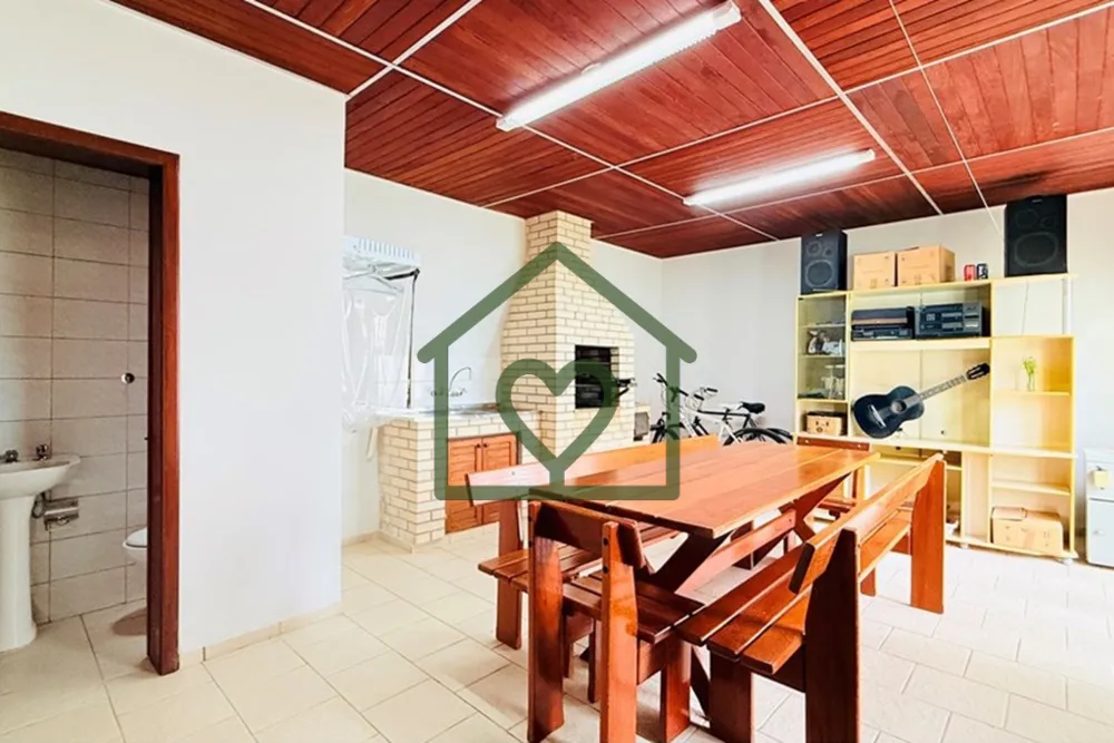 Casa, 4 quartos, 285 m² - Foto 2