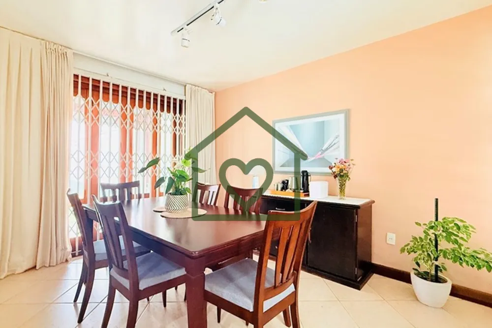 Casa, 4 quartos, 285 m² - Foto 3