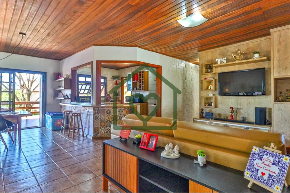 Casa, 2 quartos, 165 m² - Foto 1
