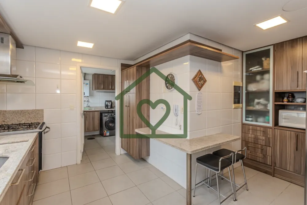 Apartamento, 3 quartos, 195 m² - Foto 4