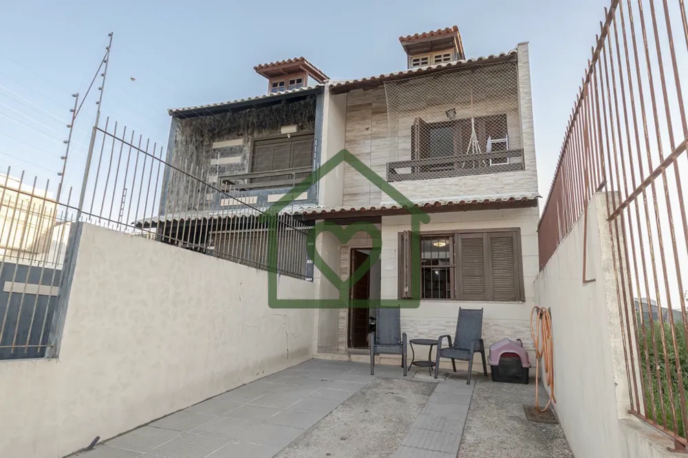 Casa, 3 quartos, 92 m² - Foto 1