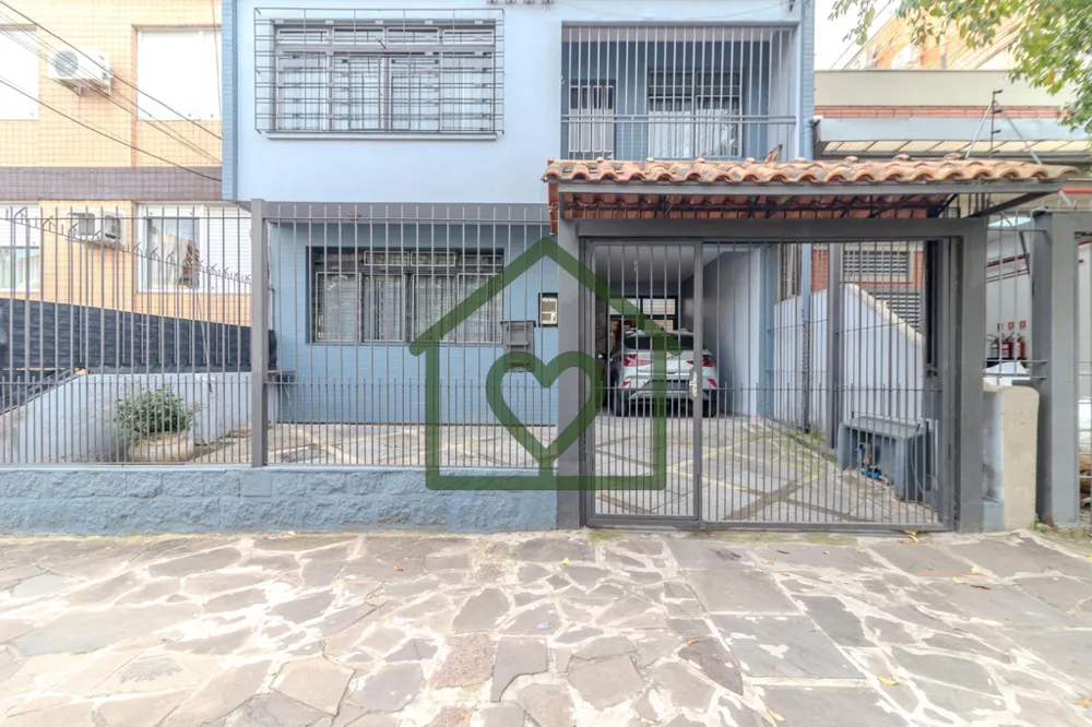 Casa, 6 quartos, 230 m² - Foto 1