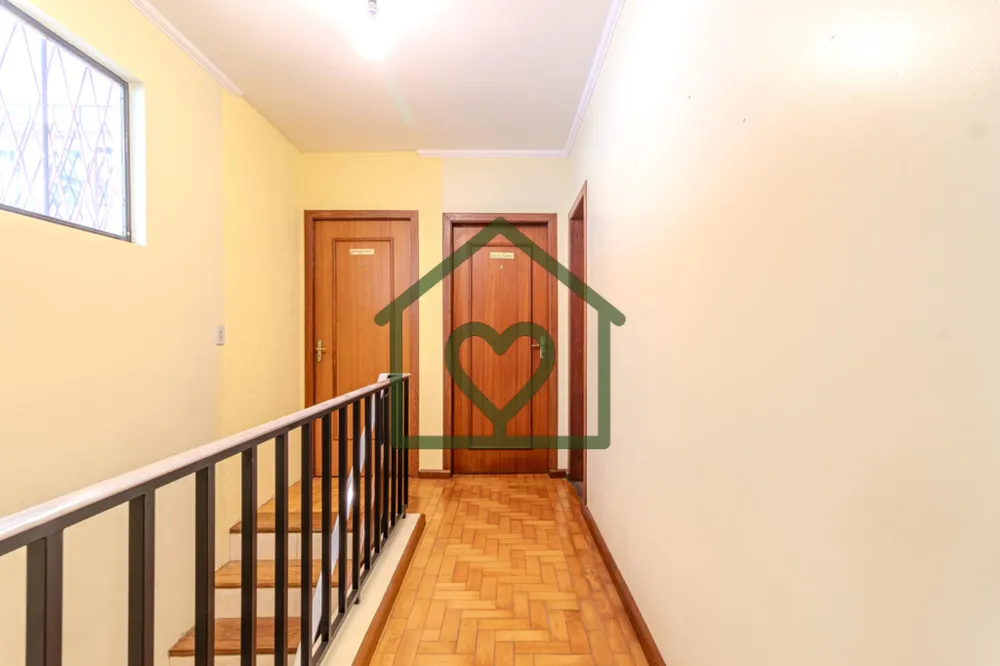 Casa, 6 quartos, 230 m² - Foto 2