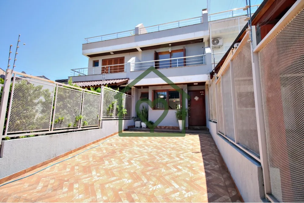 Casa, 3 quartos, 152 m² - Foto 1