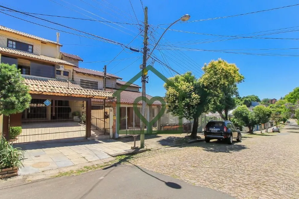 Casa, 3 quartos, 198 m² - Foto 1