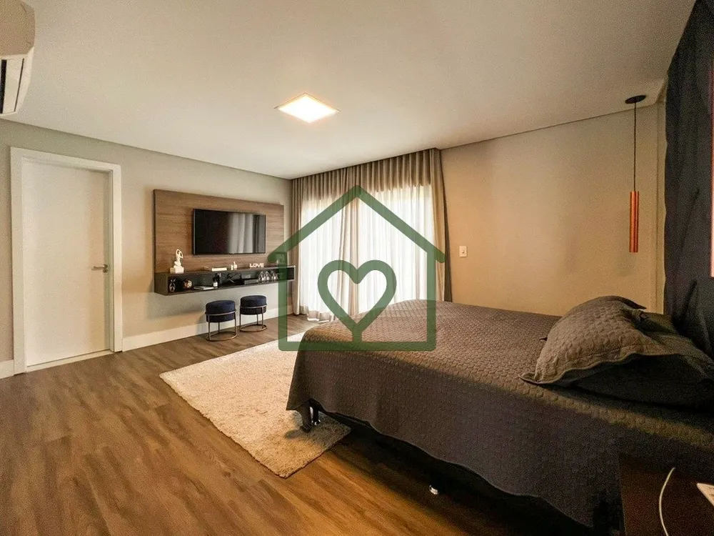 Casa, 3 quartos, 262 m² - Foto 3