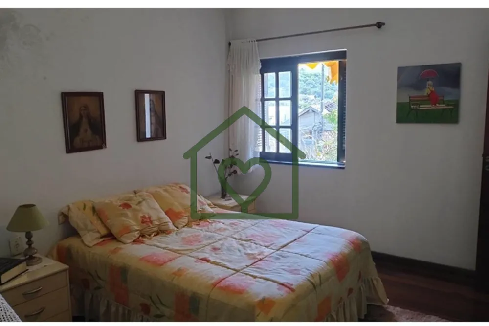 Casa, 4 quartos, 231 m² - Foto 2