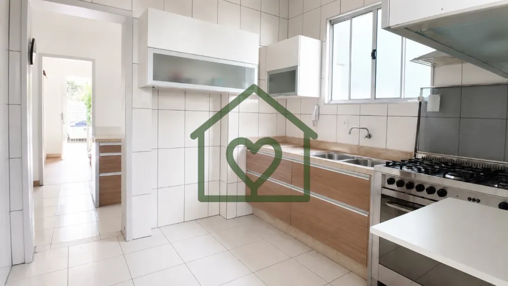 Casa, 3 quartos, 270 m² - Foto 4