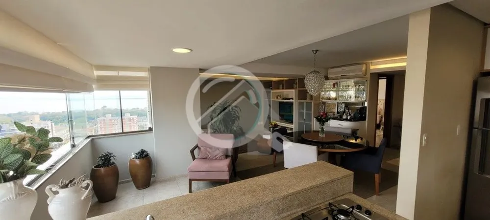 Apartamento, 3 quartos, 206 m² - Foto 2