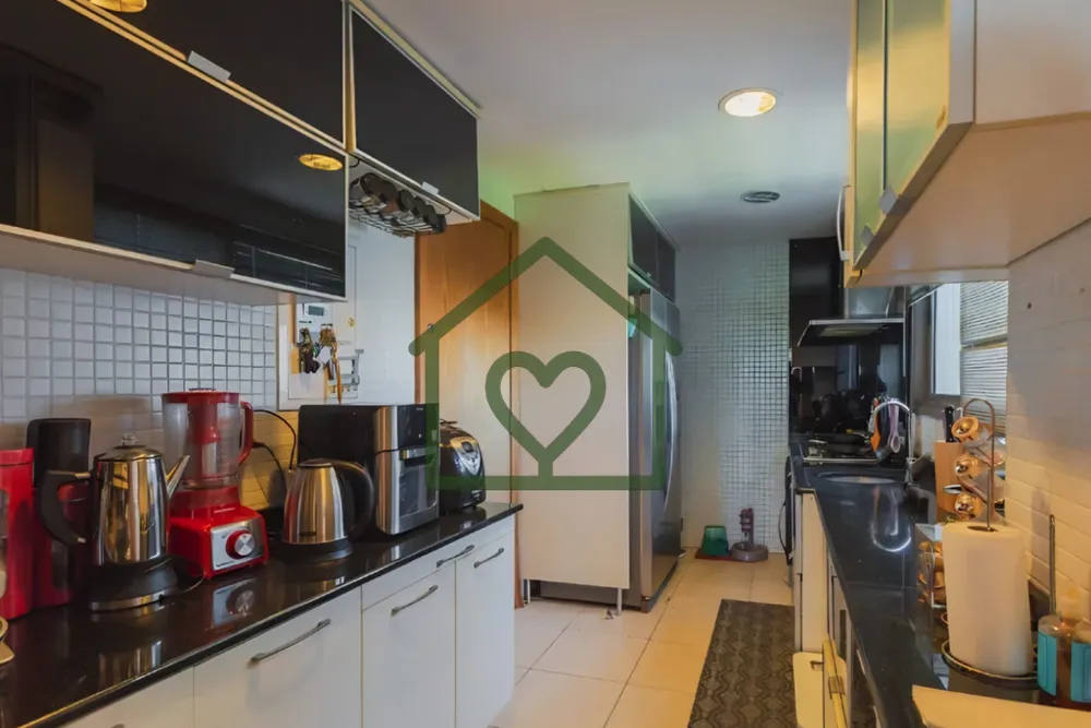 Apartamento, 3 quartos, 131 m² - Foto 2