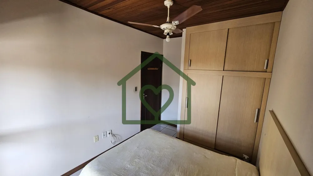 Casa, 4 quartos, 167 m² - Foto 2