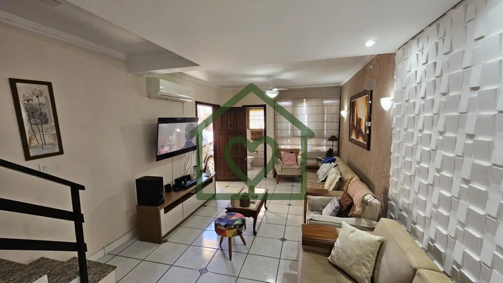 Casa, 4 quartos, 167 m² - Foto 1