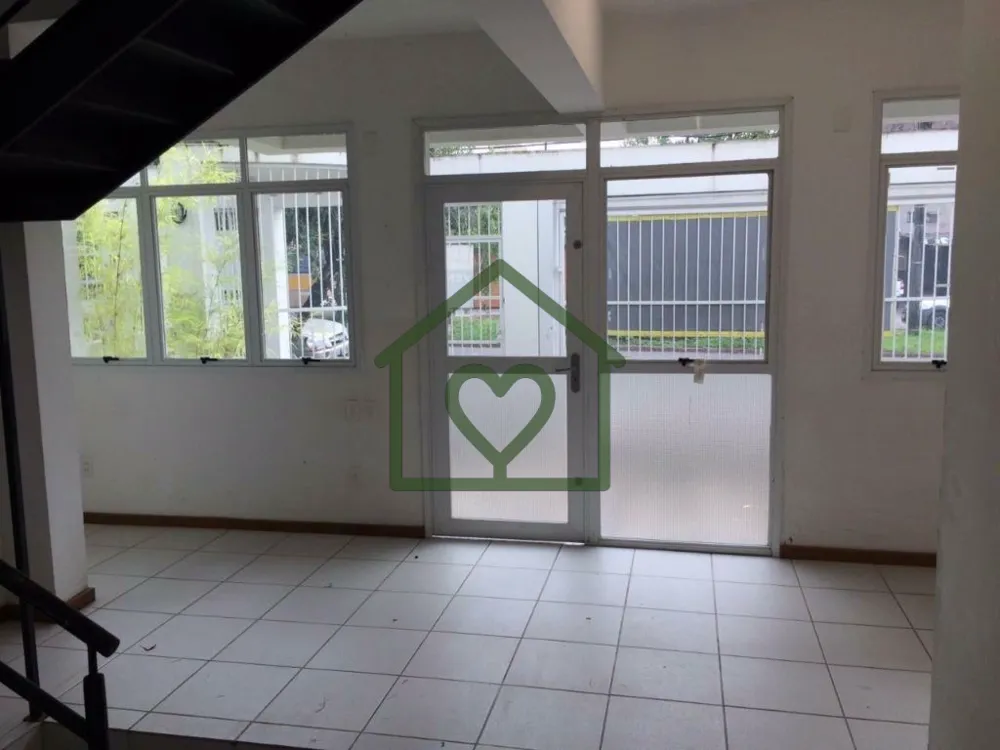 Casa, 4 quartos, 630 m² - Foto 2