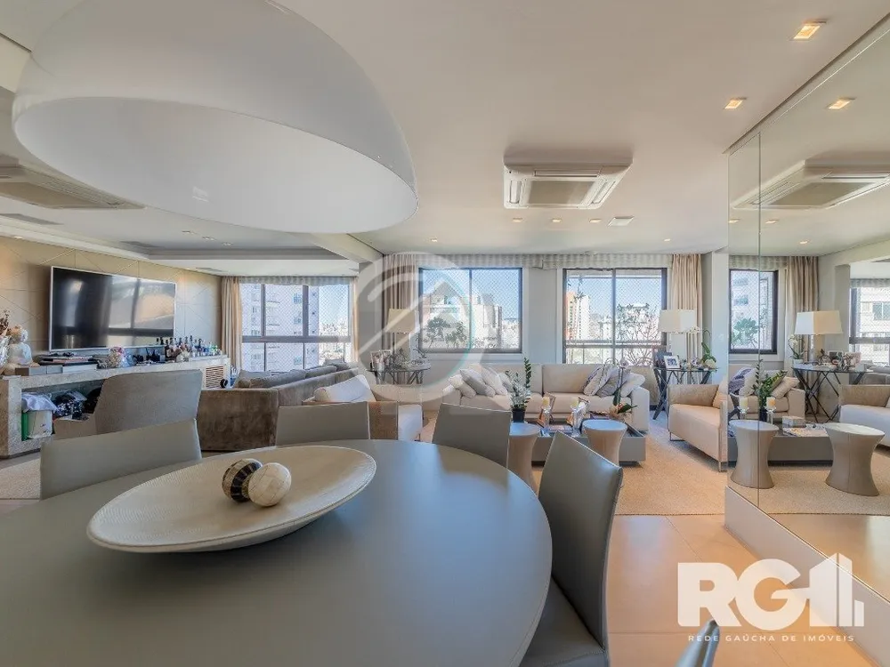 Apartamento, 3 quartos, 245 m² - Foto 2