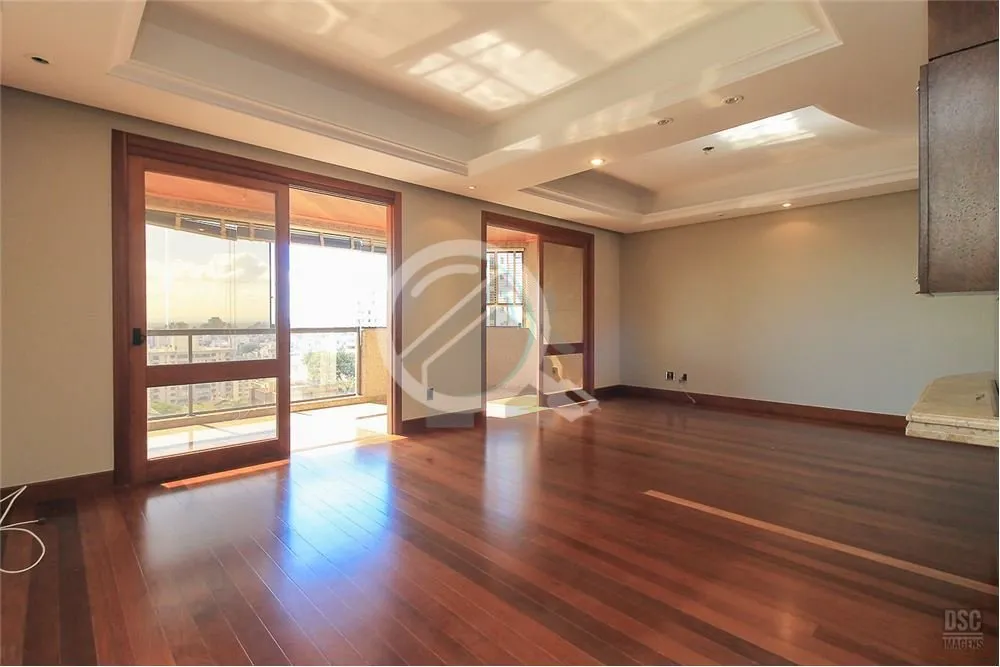 Apartamento, 4 quartos, 211 m² - Foto 1