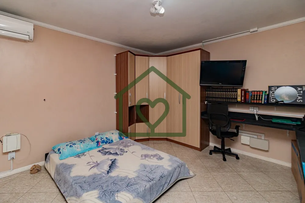 Casa, 3 quartos, 300 m² - Foto 4
