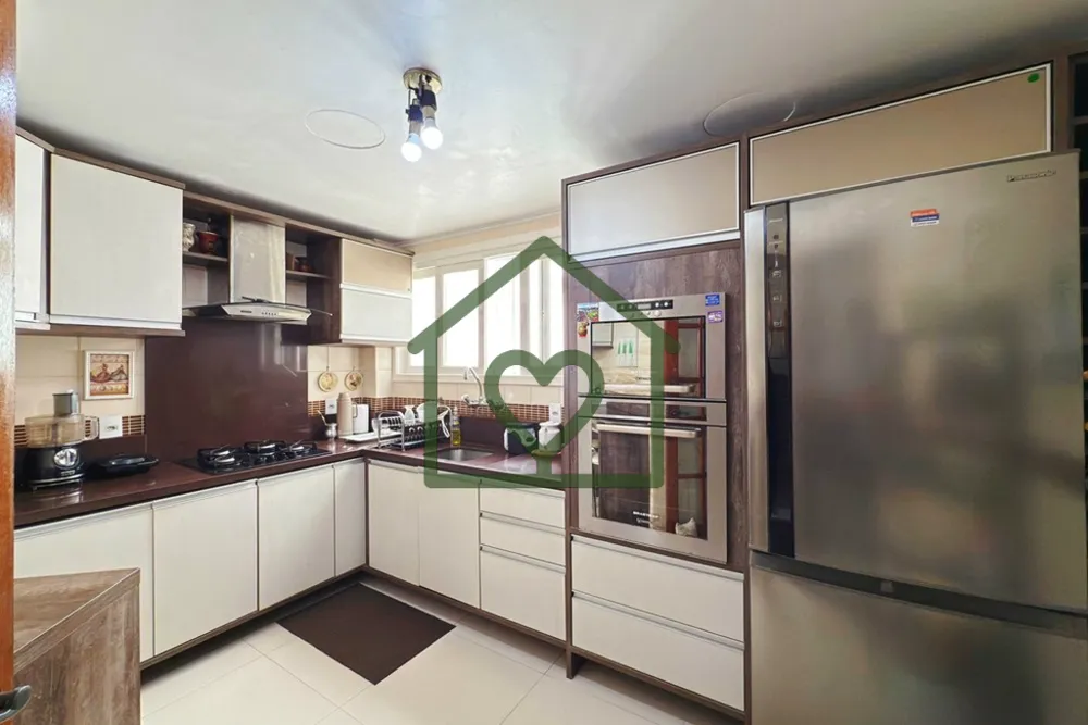 Casa, 4 quartos, 280 m² - Foto 4