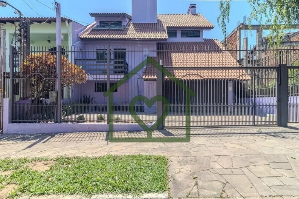 Casa, 3 quartos, 266 m² - Foto 1