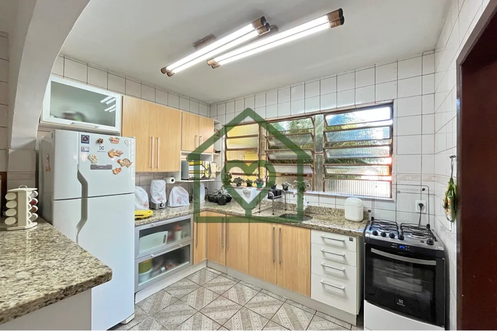 Casa, 4 quartos, 206 m² - Foto 3
