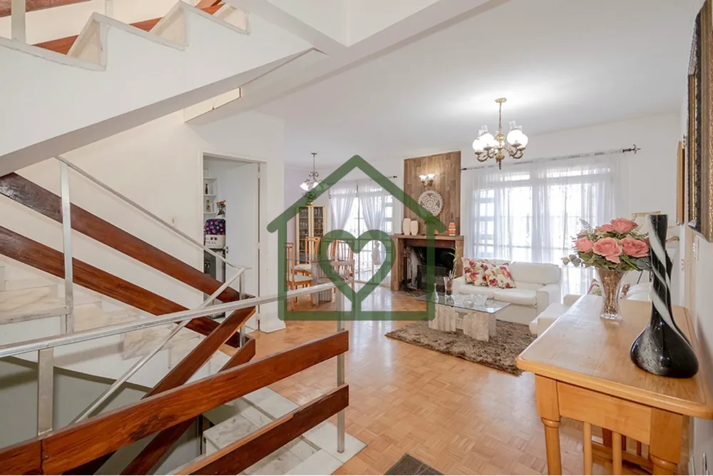 Casa, 3 quartos, 300 m² - Foto 1