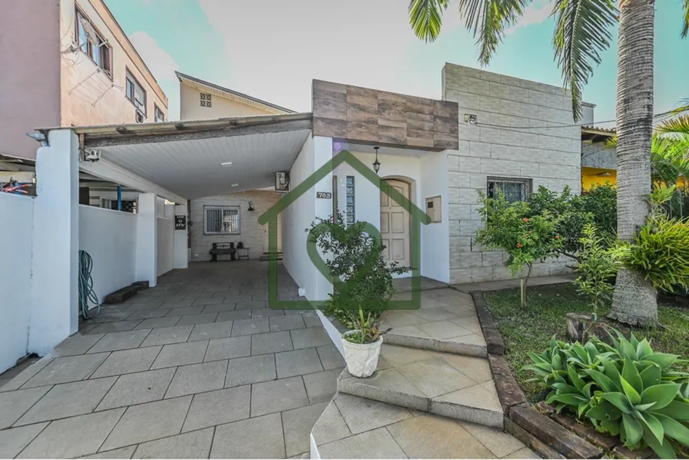 Casa, 4 quartos, 250 m² - Foto 1