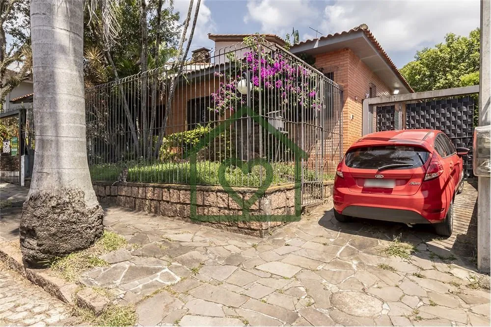 Casa, 4 quartos, 250 m² - Foto 1