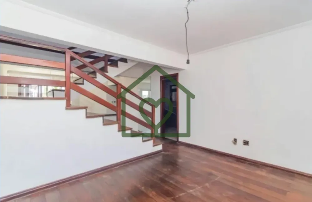 Casa, 3 quartos, 240 m² - Foto 2
