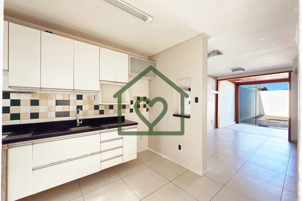 Casa, 3 quartos, 110 m² - Foto 1