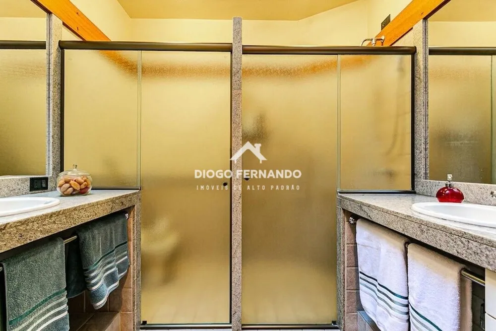 Casa, 3 quartos, 300 m² - Foto 1