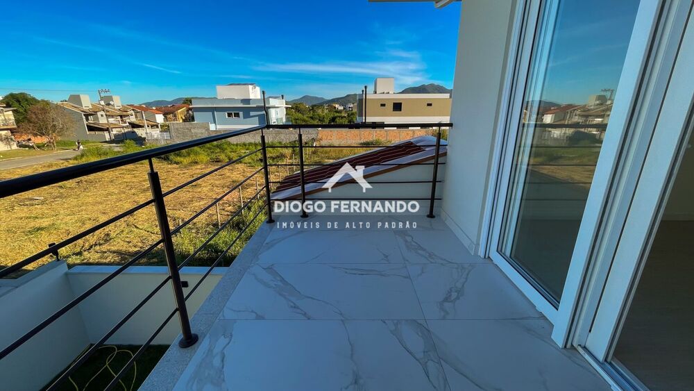 Casa à venda com 3 quartos, 130m² - Foto 3