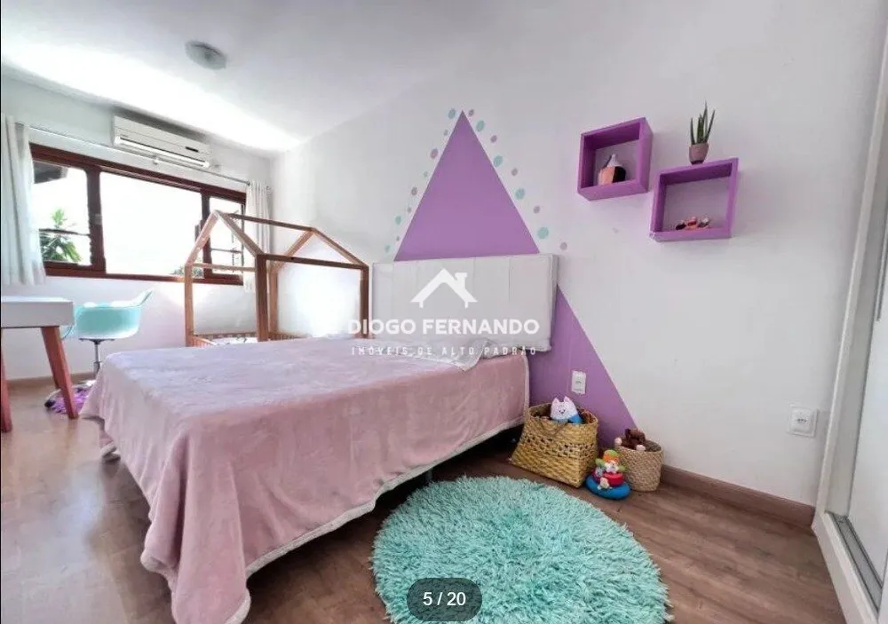 Casa, 5 quartos, 270 m² - Foto 1