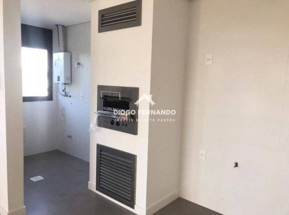 Apartamento à venda com 3 quartos, 223m² - Foto 6